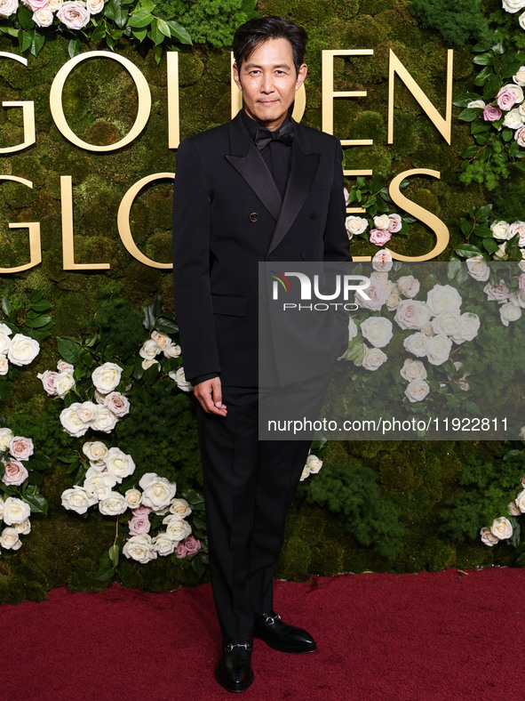 Lee Jung-jae wearing Gucci arrives at the 82nd Annual Golden Globe Awards held at The Beverly Hilton Hotel on January 5, 2025 in Beverly Hil...