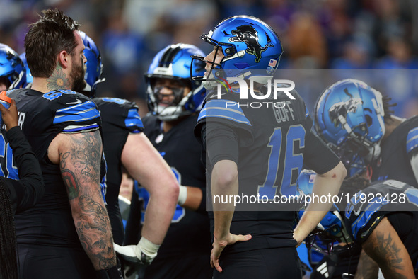 DETROIT,MICHIGAN-JANUARY 5: Quarterback Jared Goff (16) of the Detroit Lions communicates with teammates before a play during a game between...