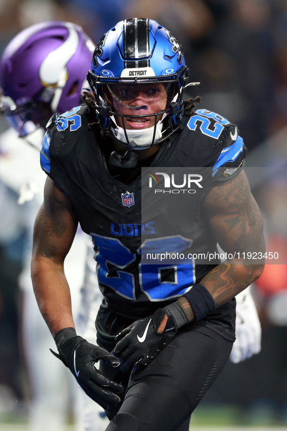 DETROIT,MICHIGAN-JANUARY 5: Running back Jahmyr Gibbs (26) of the Detroit Lions celbrates a play during a game between the Detroit Lions and...