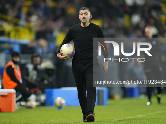 Sergio Conceiçao head coach of AC Milan reacts during the EA SPORTS FC SUPERCUP 24/25 final match between FC Internazionale and AC Milan at...