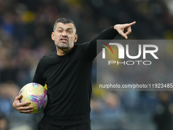 Sergio Conceiçao head coach of AC Milan reacts during the EA SPORTS FC SUPERCUP 24/25 final match between FC Internazionale and AC Milan at...