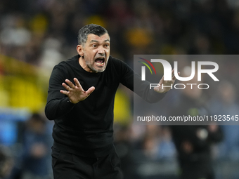 Sergio Conceiçao head coach of AC Milan reacts during the EA SPORTS FC SUPERCUP 24/25 final match between FC Internazionale and AC Milan at...