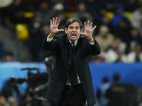 Simone Inzaghi head coach of Internazionale gives instructions during the EA SPORTS FC SUPERCUP 24/25 final match between FC Internazionale...