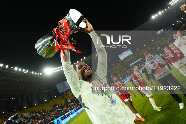 Mike Maignan goalkeeper of AC Milan and France celebrates with the trophy after winning the EA SPORTS FC SUPERCUP 24/25 final match between...