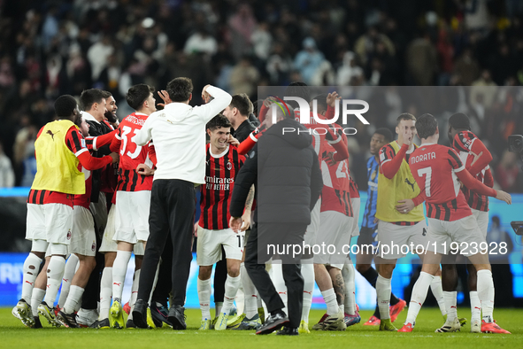 Milan players celebrate the victory after winning the EA SPORTS FC SUPERCUP 24/25 final match between FC Internazionale and AC Milan at King...