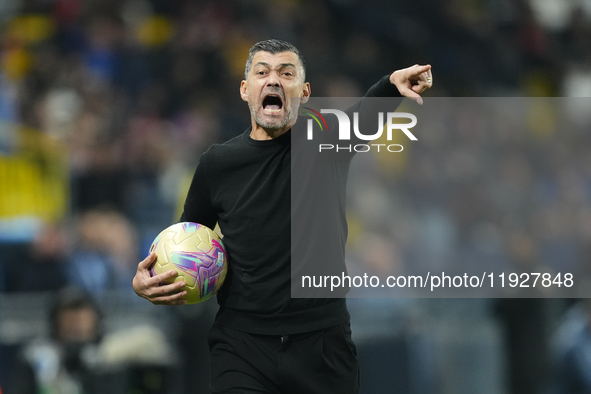 Sergio Conceiçao head coach of AC Milan during the EA SPORTS FC SUPERCUP 24/25 final match between FC Internazionale and AC Milan at Kingdom...