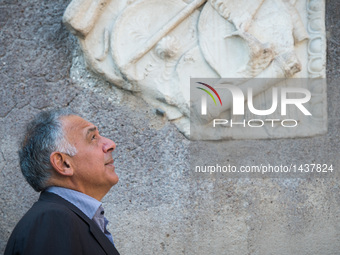 The mayor of Rome Virginia Raggi receives the A.S. Roma's president James Pallotta on september 14, 2016 (