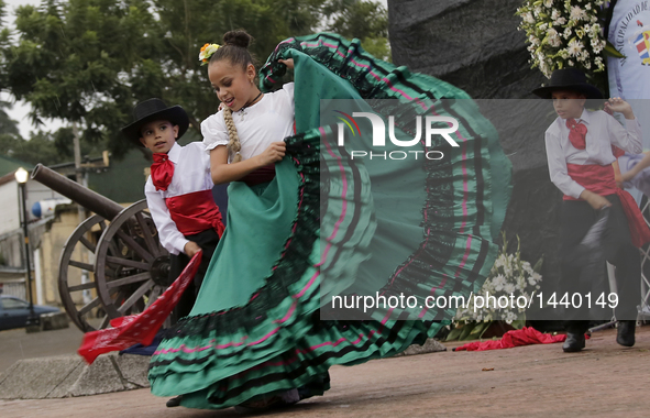 Students perform folk dance during the celebration to commemorate the Independence Day in Alajuela, Costa Rica, on Sept. 14, 2016. Costa Ric...