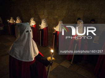 SANTANDER-SPAIN 23th MARCH 2016
Nazarenes of the Brotherhood of the Holy Burial made part of the procesionnocturna of mercy within the clois...