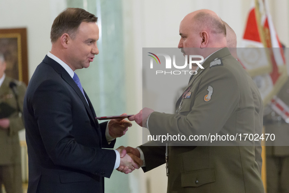 President of Poland, Andrzej Duda (R) has appointed General Jaroslaw Mika (R) as the General Commander of the Armed Forces of the Republic o...