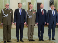 General Jaroslaw Mika (L) President of Poland Andrzej Duda (2L), General Miroslaw Rozanski (C) and Polish minister of national defence, Anto...