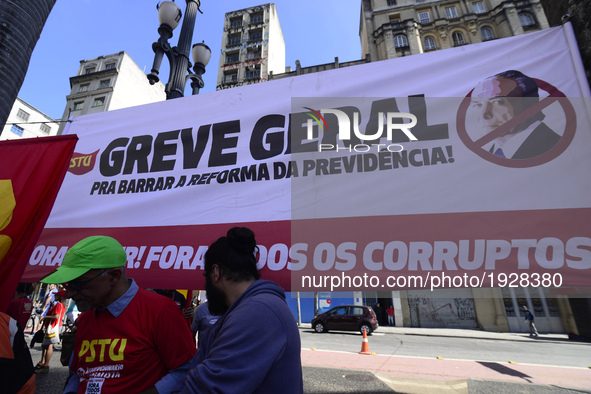 People take part in the Labour Day march held in downtown São Paulo, Brazil, on 01 May 2017. Labor Day or May Day is observed all over the w...