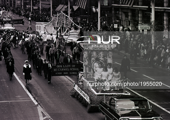 People attends Chicago Columbus Day in Chicago, on October 12, 1964. 