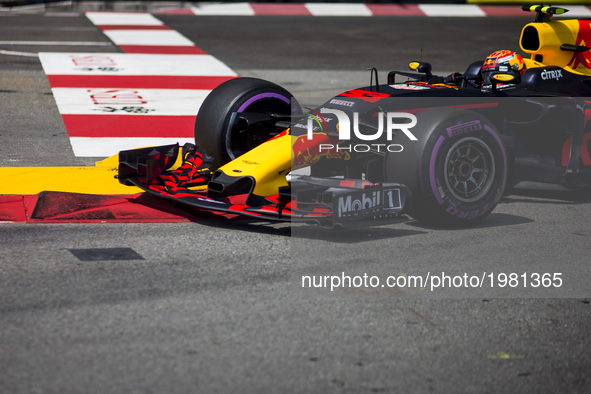 33 VERSTAPPEN Max from Netherland of Red Bull Tag Heuer RB13 during the Monaco Grand Prix of the FIA Formula 1 championship, at Monaco on 25...