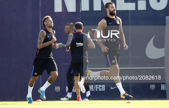 Neymar Jr. and Gerard Pique during the FC Barcelona training, on 17 july 2017. Photo: Joan Valls/Urbanandsport/Nurphoto -- 