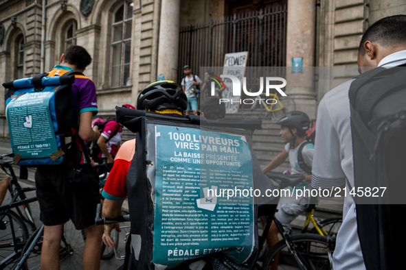 Demonstration of delivery driver of the Deliveroo company to request a better remuneration from the company to the biker in Lyon on August 2...