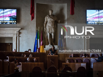 Mayor of Rome Virginia Raggi speacks during a City Council on the Atac crisis in Rome, Italy on 07 September 2017. (