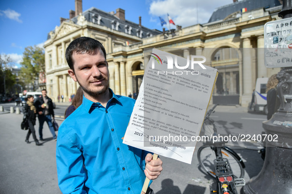 French associations lead by CAC association protest against the end of the assisted contract of the gouvernement in Paris, France, on 3 Octo...