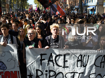 More than 15000 protesters took to the streets of Toulouse against the new Macron's reforms on the Work Code. It's a nation-wide action day...