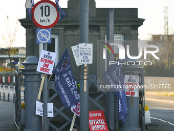 Members of N.B.R.U. (National Bus & Rail Union) , T.E.E.U. (Technical Engineering & Electrical Union) and SIPTU (ervices Industrial Professi...