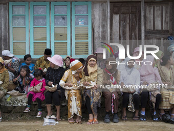 Women participant eating together after the karnivale festival at Dieng. Dieng plateau in Central Java, is part of the district of Banjarneg...