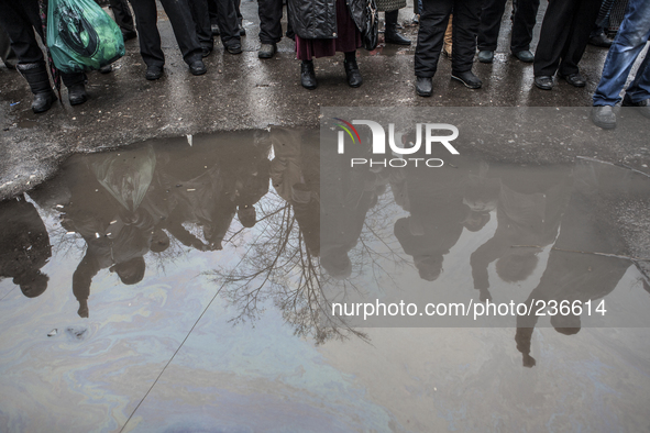 A cheering crowd for the occupation of Sloviansk by the pro-Russian 