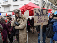 Demonstration of labour inspectors in front of the Ministry of Health and Social Affairs for the respect of trade union freedoms at the labo...