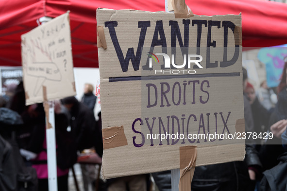 Demonstration of labour inspectors in front of the Ministry of Health and Social Affairs for the respect of trade union freedoms at the labo...