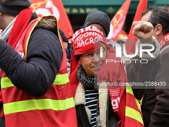 French General Confederation of Labour (CGT) unionists gather in front of Paris' Opera Garnier on December 20, 2017, to protest against Fren...