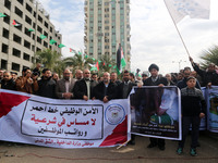 A march in support of the rights of Palestinian employees, hired by the former Hamas government in Gaza, demanding their rights and integrat...