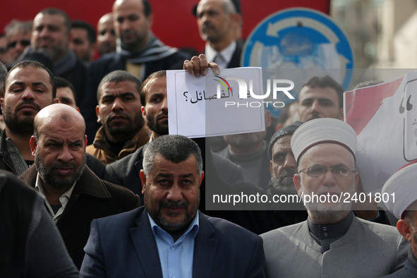 A march in support of the rights of Palestinian employees, hired by the former Hamas government in Gaza, demanding their rights and integrat...