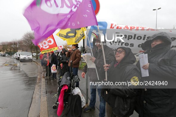 Demonstration organized by the Hospital Employees Union in front of the Poissy Medical Center, near Paris, on January 15, 2018  for the layi...