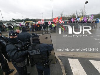 Demonstration organized by the Hospital Employees Union in front of the Poissy Medical Center, near Paris, on January 15, 2018  for the layi...