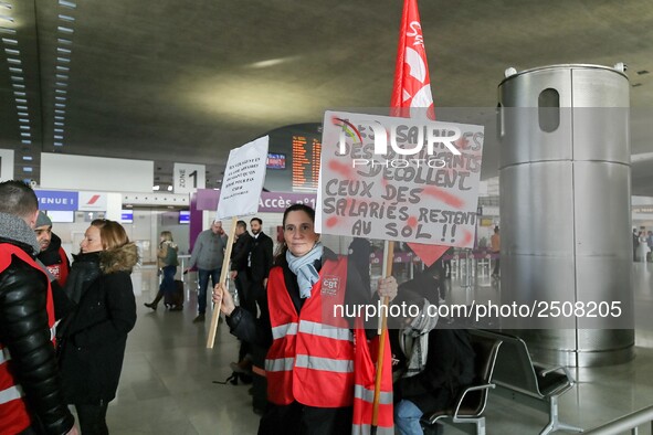 Coordinated one-day strike involving Air France pilots, cabin crew and ground staff at Roissy Charles-de-Gaulle airport in Roissy-en-France,...