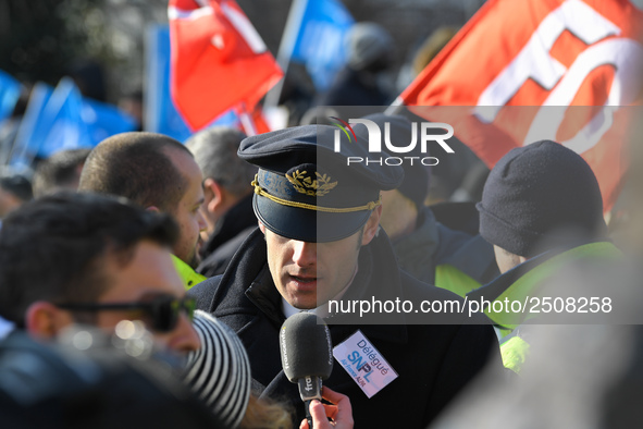 The majority of Air France unions are opposed to the NAO 2018 agreement and are demonstrating for the achievement of a 6% general wage incre...