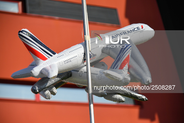 The majority of Air France unions are opposed to the NAO 2018 agreement and are demonstrating for the achievement of a 6% general wage incre...