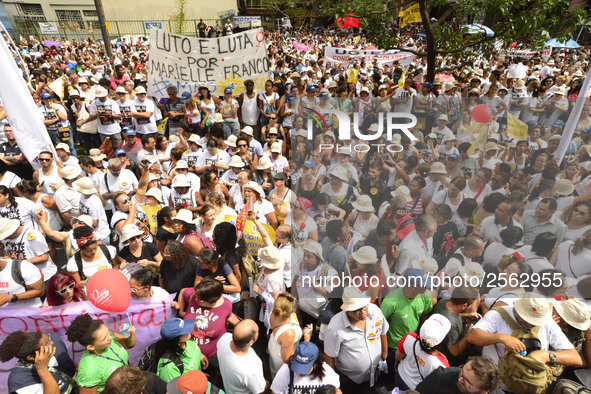 Municipal teachers protest in the city hall of Sao Paulo, Brazil, on 16 March 2018 against a bill that increases the social security discoun...