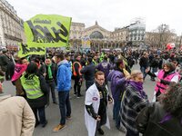 Employees of the French state owned railway company SNCF demonstrate in front of the Gare de L'Est train station on April 3, 2018 in Paris,...