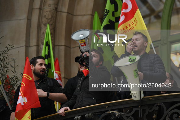 The Railway Unions gathered for an Genarla Asembly and a quick demonstration in Gare de Lyon, Paris on 09 April 2018 against the reform of t...