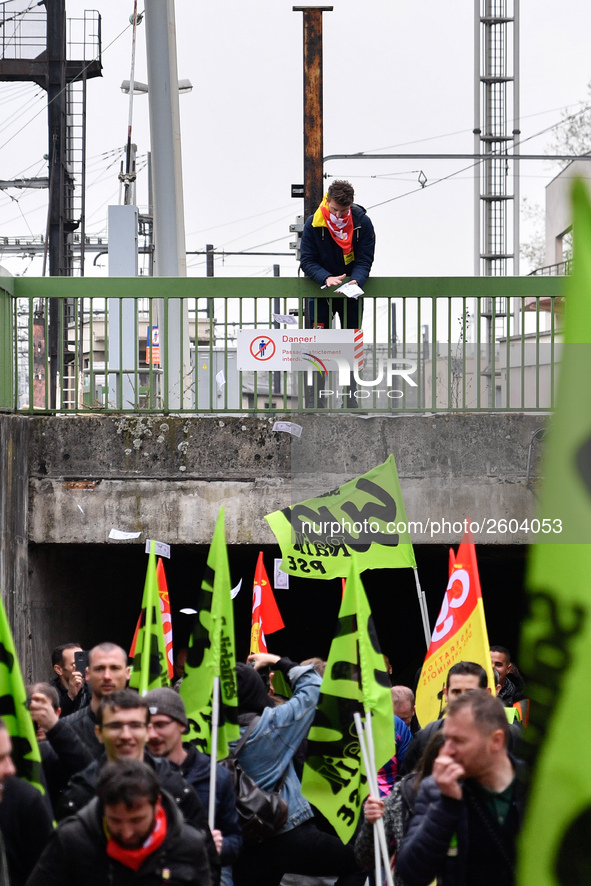 The Railway Unions gathered for an Genarla Asembly and a quick demonstration in Gare de Lyon, Paris on 09 April 2018 against the reform of t...