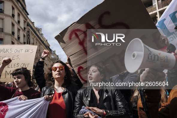  Students demonstrating against the Vidal Law, the reform of the baccalaureate and the selection at the entrance of the universities, on Apr...