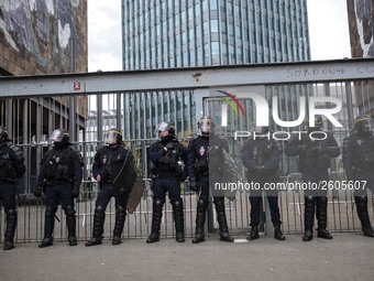  Students demonstrating against the Vidal Law, the reform of the baccalaureate and the selection at the entrance of the universities, on Apr...