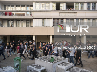 Students gather in front of the Paris Tolbiac university campus on April 20, 2018 in Paris after riot police evacuated the university in the...