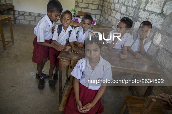 Kupang, East Nusa Tenggara, Indonesia, April 24th 2018 : Portrait Education at Basic School Kuasaet, Maulafa, Kupang, East Nusa Tenggara. Ed...