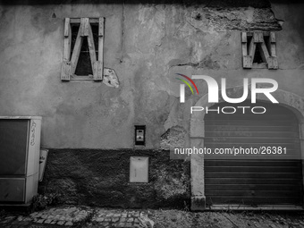 Damaged building in the historic center of L'Aquila, severely damaged after the earthquake of April 6, 2009. (