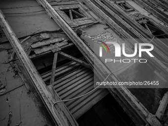 Damaged building in the historic center of L'Aquila, severely damaged after the earthquake of April 6, 2009. (