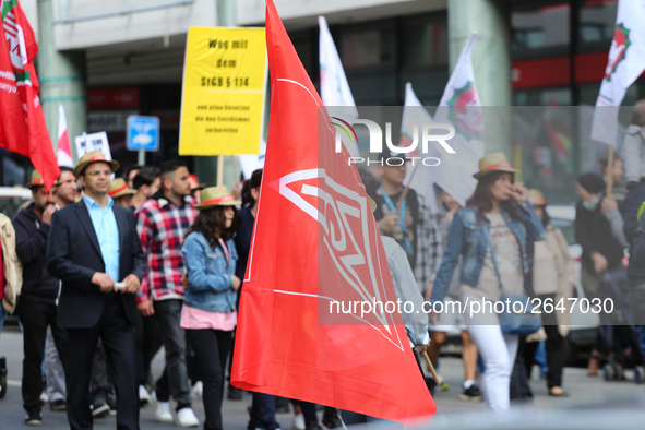 Flag of the trade union IG Metall. Several thousands followed the invitation of the trade unions such as IG Metall, Verdi, GEW and others to...