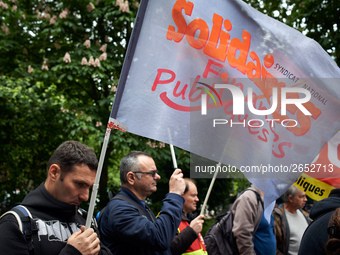 Several sectors on strike called to a protest and a gathering in front of the Préfecture against the planned evacuation of the Toulouse Jean...