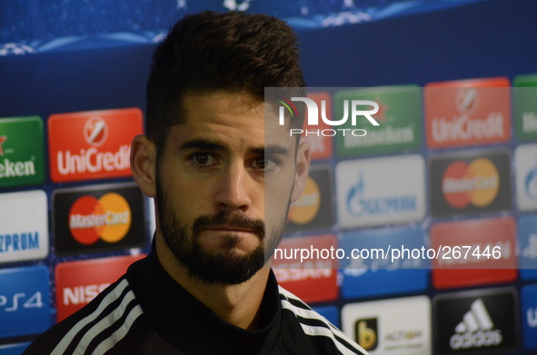 Real Madrid's Isco speaks during a news conference at the Vassil Levski stadium in the Bulgarian capital Sofia, Tuesday, Sept. 30, 2014.
Rea...