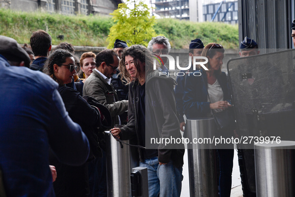 A protester who was arrested by police during the Arago highschool blocade, get out of the Courthouse in paris on the 24 may 2018.